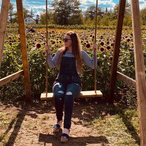 Meet your Posher, Chantelle